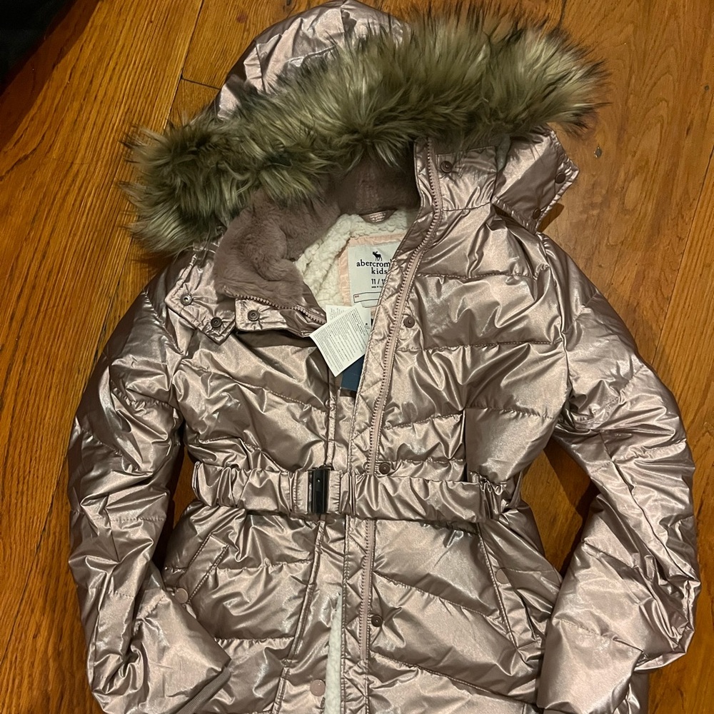 Brand new with tag Abercrombie kids girls outerwear size 11/12